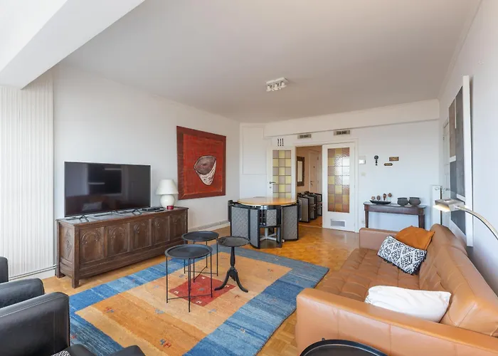 Lecomte - The Shoreline Beachview 106 *