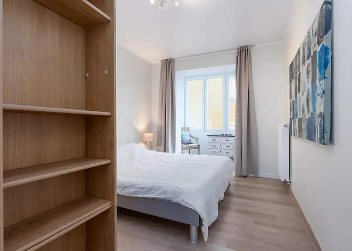 Lecomte - The Shoreline Beachview 106 * Oostende