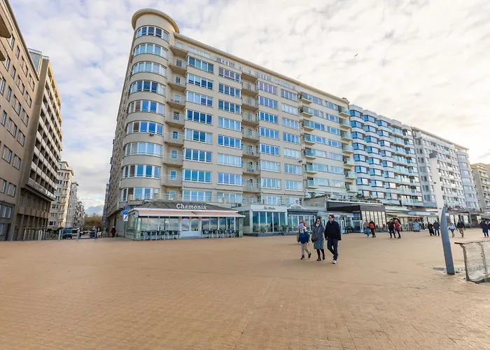 Lecomte - The Shoreline Beachview 106 Apartman